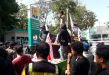 Demo Gema LMP Tuntut Erick Thohir Copot GM PLN Sulselbar