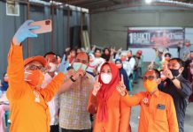 Kampanye Bareng Danny, Fatma Bangkitkan Semangat Warga