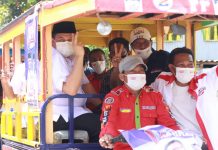 Naik Bentor, Appi Keliling Sapa Warga Pulau Barrang Lompo