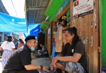 Blusukan di Pasar Bontoduri, Warga Doakan Deng Ical Jadi Wali Kota