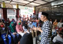 Kampanye di Balang Baru, Deng Ical Disambut Antusias Masyarakat