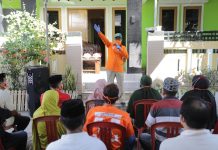 Danny Jawab Keluhan Warga Parangloe