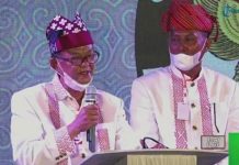 Tampil Elegan di Acara Debat Kandidat, NIVI Berpakaian Adat Tator