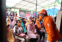 Disambut Meriah Warga Wala-Walaya, Danny Ajak Warga Cerdas Memilih