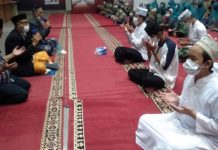 Mengetuk Pintu Langit Agar Makassar Damai, Anak Yatim dan Ustadz Dizikir Bersama di Posko Appi-Rahman