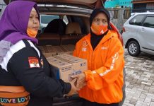 Menang di Pilkada, Relawan Danny-Fatma Terus Bergerak Salurkan Bantuan Kemanusiaan