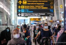 Corona Berbahaya Menyebar Luas di Jakarta dan Jawa Barat, IDI: Pakai Double Masker dan Hindari Pertemuan