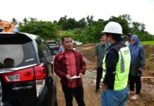 Rumah Tahfiz Ditutup Oknum Legislator PAN Pangkep, Rahman Pina; Buka, Itu Jalan Umum