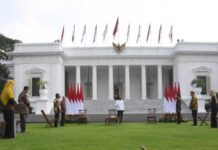 Serahkan BPUM, Presiden Dorong Pelaku Usaha Tetap Bekerja di Tengah Pandemi