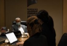 Diduga Dalangi Demo Tuntut PM Malaysia Mundur, Mahathir Mohammad Diperiksa Polisi