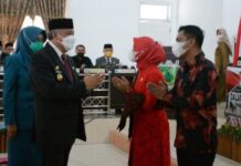 Herli Dilantik Gantikan Hj Sahariah Lolo di DPRD Pinrang, Bupati Harap Hubungan Eksekutif-Legislatif Semakin Baik