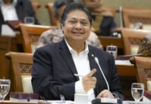 Airlangga Tugaskan Bakumham Partai Golkar Advokasi Penahanan Azis Syamsuddin oleh KPK