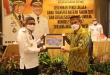Laporan Keuangan Terbaik 2020, Wali Kota Parepare Terima Penghargaan Dari Menteri Keuangan Sri Mulyani