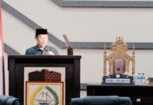 Jawab Pandangan Fraksi-Fraksi di Paripurna DPRD, Walikota Makassar Jelaskan Inovasi Layanan Dukcapil Online