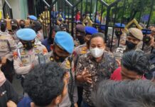 Tepat Hari Sumpah Pemuda, Plt Sekwan Makassar Terima Aspirasi Mahasiswa