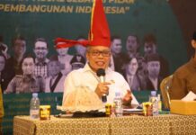 Bekali Peserta Pelatihan Jurnalistik LAPMI HMI, Taufan Pawe Paparkan Peran Peting Media