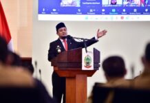 Ikuti Virtual Dengan Presiden, Andi Sudirman: Jokowi Minta Percepat Vaksinasi dan Prokes