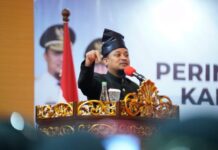 Plt Gubernur Sulsel Beri Bantuan Keuangan Rp 19 Miliar ke Pemkab Buluikumba