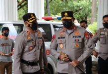 Kapolres Maros Dampingi Kapolda Sulsel Vaksinasi Nasional di Maros, Siswi SD: Kami Mau Vaksin Jenderal!