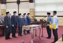 Lantik Pimpinan Baznas Sulsel, Gubernur Ingatkan Bangun Kepercayaan Publik Sebagai Penyalur Zakat