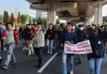 Minta Demo Tertib, Ketua FAKK Turun Aksi 11 April dan Longmarch Bersama Mahasiswa Makassar, Di Jakarta Ade Armando Ditelanjangi Mahasiswa