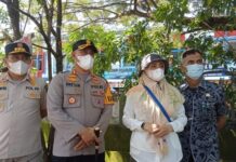 Pantau Aktifitas Pedagang di Pasar Tramo, Wabup Maros Beri ‘Jempol’ ke Kadis Kopumdag