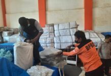 Gubernur Andi Sudirman Instruksikan Dinsos dan BPBD Sulsel Salurkan Bantuan Logistik Kepada Korban Kebakaran di Maccini