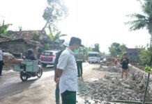 Mulai Tahap Pembanngunan Talud Cegah Luapan Banjir, Gubernur Tinjau Ruas Pekkae-Takkalalla