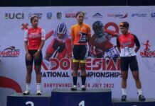 Pembalap Sulsel Rafika Sarira Juara Nasional Balap Sepeda INC 2022