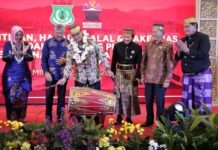 Pelantikan Pengurus Kerukunan Keluarga Pinrang Dihadiri Gubernur DKI