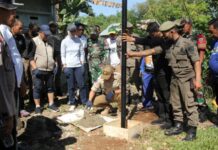 Dirut PDAM Makassar Turun Langsung Pasang Papan Bicara Amankan Asset di Bantaran Sungai