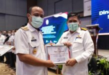Diskominfo-SP Sulsel Raih Penghargaan Dari Inspektorat Sulsel, Amson Padolo: Ini Upaya Terwujudnya Zona Integritas