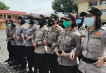 Polrestabes Makassar Siapkan Polwan Cantik Negosiasi dengan Mahasiswa Anti Kenaikan BBM