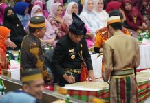 Peringatan HUT Sulsel ke 353, Gubernur Andi Sudirman Resmikan 10 Unit Arsinum di 8 Kabupaten