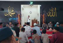 Hadiri Maulid Nabi Muhammad di Maccini Sombala, Rudianto Lallo Ingatkan Orang Tua Sekolahkan Anak