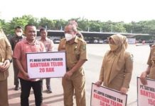 Bupati Maros Salurkan Bantuan Telur kepada Anak Penyandang Stunting