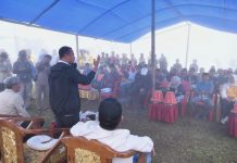 Dorong Pendapatan Petani Kopi Bertambah, Gubernur Andi Sudirman Tanam Kopi Bersama Warga di Topidi