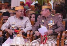 Peringati HUT ke-702 Gowa, Gubernur Andi Sudirman Berikan Bantuan Penanganan Banjir Hingga Bibit Pertanian