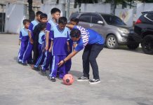 Murid SD Kalukuang IV Berolahraga Bersama Pengurus KONI Makassar