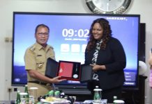 Dukung Program Pemkot Makassar, Perwakilan AS Kunjungi Wali Kota Danny