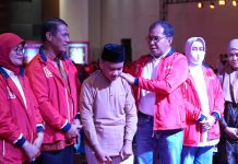 IKA Unhas Beri Beasiswa Rp50 Juta Kepada Anak Korban Meninggal Insiden Tarik Tambang