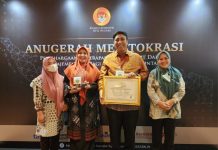 Didampingi Tina Bohari, Bupati Maros Terima Penghargaan Meritokrasi dari KASN