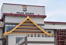 Polisi Tahan Tersangka Raibnya Uang Nasabah Rp 10 M di Bank Sulselbar