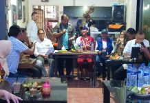 Hadiri Undangan Warga Pa”baeng-baeng, Ketua DPRD Rudianto Lallo Diminta Maju di Pilwalkot 2024