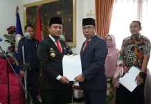 Resmi, Gubernur Andi Sudirman Lantik Andi Aslam Patonangi Jabat Pj Sekprov Sulsel