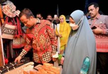 Sepanjang 2022, Gubernur Andi Sudirman Salurkan Sertifikasi Gratis bagi 1.450 UMKM Sulsel