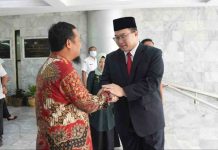 Gubernur Andi Sudirman Hadiri Pelantikan Rektor IPB Prof. Arif Satria