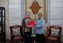 Executive Director For Global NIU Temui Khusus Danny Pomanto, Jajaki Kerjasama Capacity Building