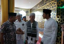 Camat Alamsyah Dampingi dr Udin Tebar Kebaikan di Tallo