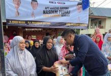 Bantu Warga Kebanjiran di Kecamatan Ganra, Ketua NasDem Soppeng: Kami Akan Perjuangkan APT ke Senayan